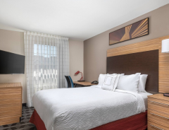 Hotel TownePlace Suites Charlotte Arrowood image