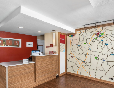 Hotel TownePlace Suites Charlotte Arrowood image