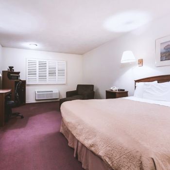 Hotel Sky-Palace Inn & Suites Mccook image