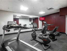 Red Roof PLUS+ & Suites Atlanta-Cumberland/Vinings, Smyrna