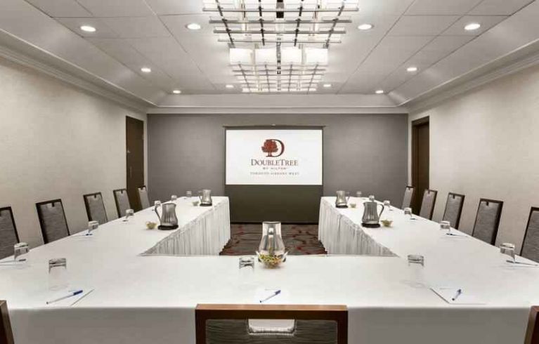 DoubleTree By Hilton Toronto Airport West, Mississauga