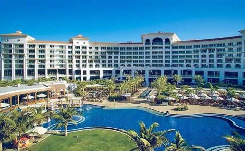 Hotel Waldorf Astoria Dubai Palm Jumeirah image