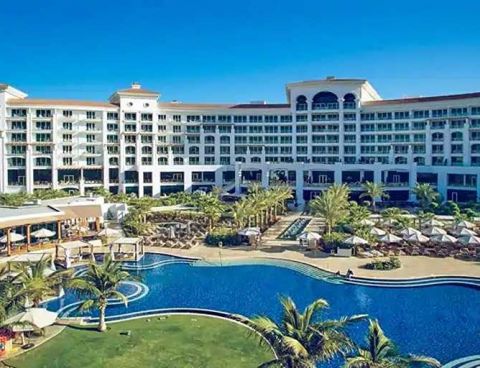 Hotel Waldorf Astoria Dubai Palm Jumeirah image
