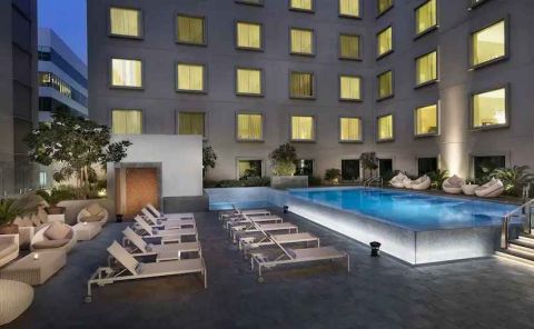 Hotel Hilton Garden Inn Dubai Mall Of The Emirates image