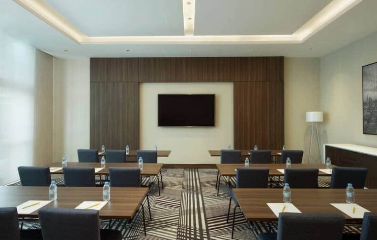 Hampton By Hilton Dubai Airport, Dubai