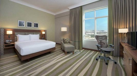 Hilton Garden Inn Dubai Al Muraqabat, Dubai
