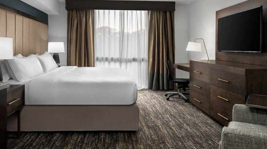 Embassy Suites By Hilton Nashville Airport, Nashville