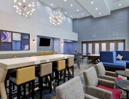 Hampton Inn & Suites Houston East Beltway 8, Houston