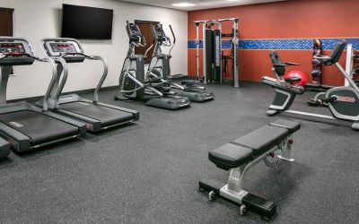 well equipped fitness center at Hampton Inn Wichita Northwest.