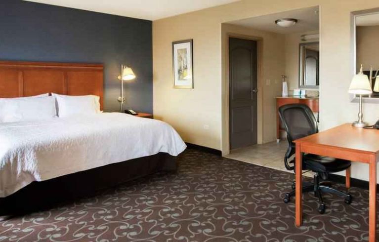 Hampton Inn & Suites Chicago Deer Park, Deer Park
