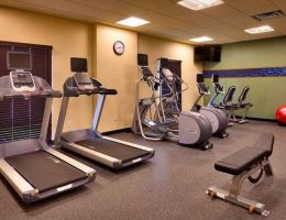 Hampton Inn Omaha/West Dodge Road (Old Mill), Omaha