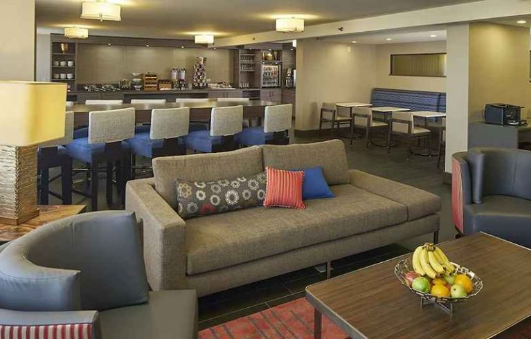 Hilton Raleigh North Hills, Raleigh