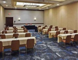 Hilton Raleigh North Hills, Raleigh