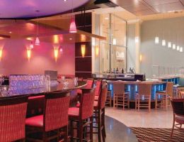 DoubleTree Suites By Hilton Detroit Downtown - Fort Shelby, Detroit