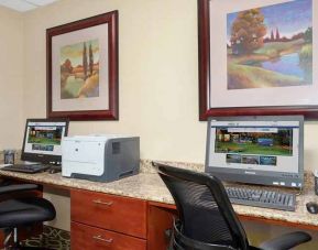 Hampton Inn & Suites Kansas City-Merriam, Merriam