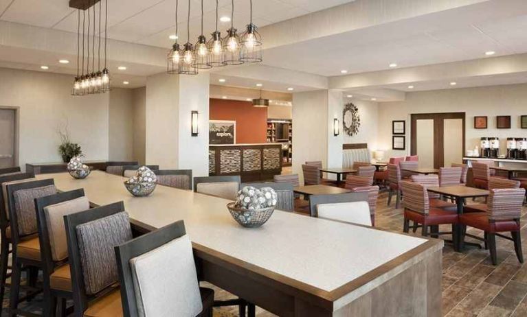 Bright-lit lobby and coworking space at Hampton Inn By Hilton, Salt Lake City Cottonwood.