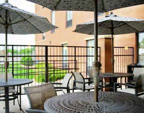 lovely outdoor-patio for informal coworking and business meetings