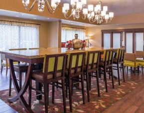 Elegant seating area suitable as workspace at the Hampton Inn Columbia Northeast-Fort Jackson Area, SC.