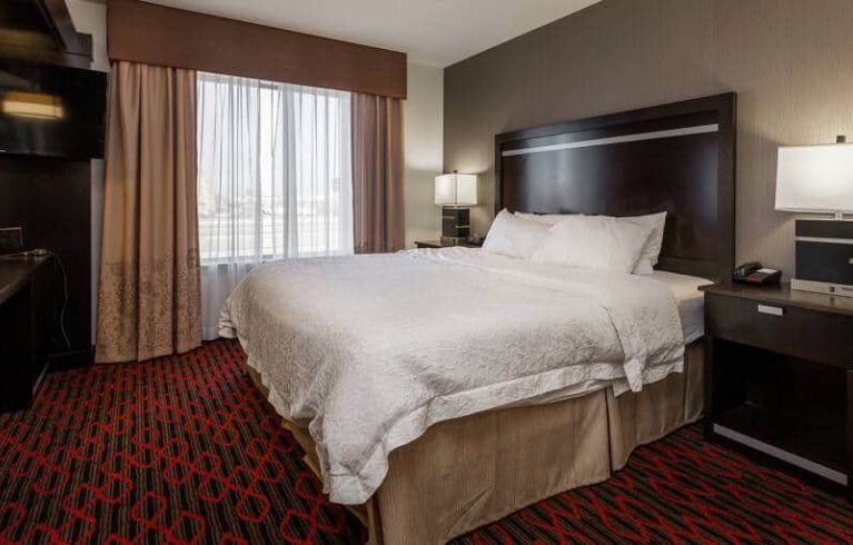 Hampton Inn & Suites Lethbridge, AB. CN, Lethbridge