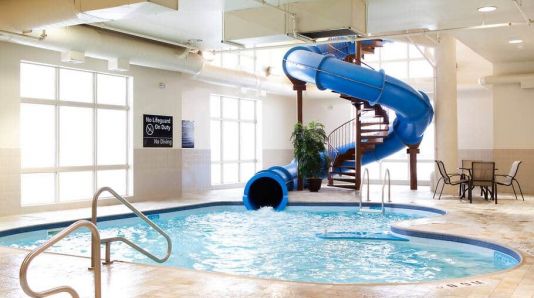 Hampton Inn & Suites Lethbridge, AB. CN, Lethbridge