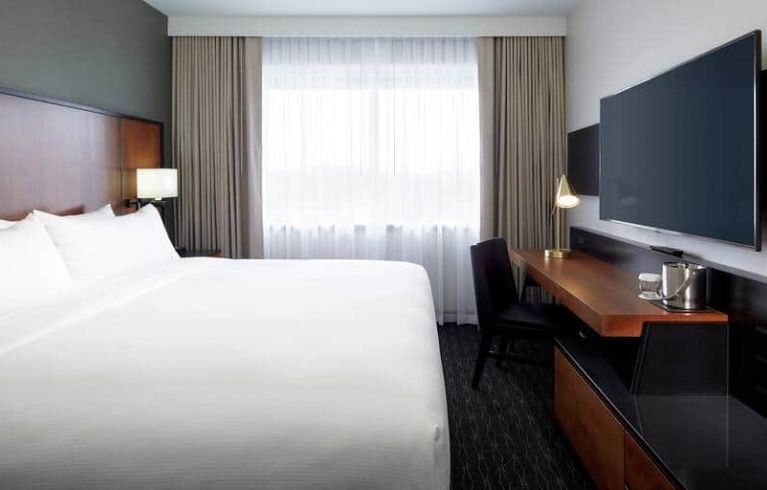 DoubleTree By Hilton Montreal Airport, Dorval