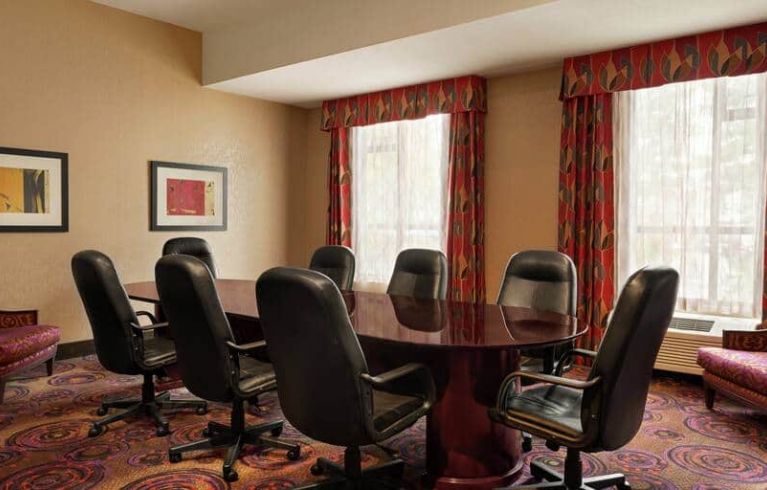 Hampton Inn & Suites By Hilton Langley-Surrey, Surrey