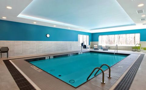 Hotel Hampton Inn & Suites Ottawa West image