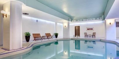 Indoor pool at the Hilton Saint John.