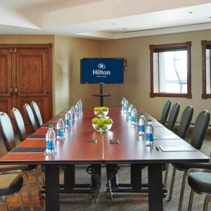 Professional meeting room at the Hilton Saint John.