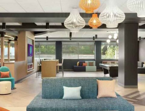 Hotel Tru By Hilton Albany Crossgates Mall image