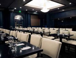 The Roslyn, Tapestry Collection By Hilton, Roslyn