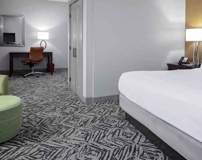 DoubleTree By Hilton Omaha-Downtown