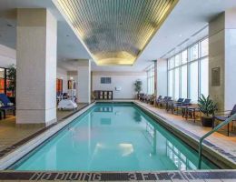 Embassy Suites By Hilton Chicago Magnificent Mile, Chicago