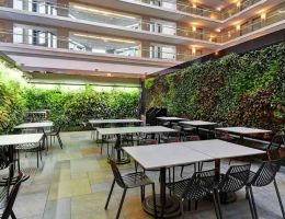 Embassy Suites By Hilton Chicago Magnificent Mile, Chicago