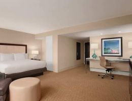 Hilton Miami Airport Blue Lagoon, Miami