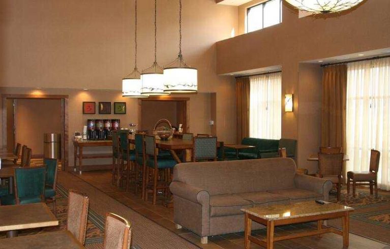 Hampton Inn & Suites Riverton, WY, Riverton