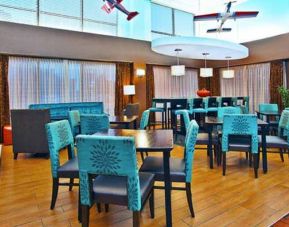 Hampton Inn Chicago-Midway Airport, Bedford Park
