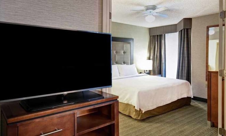 Very comfortable and luxurious king-sized bed at Homewood Suites by Hilton Atlanta-Galleria/Cumberland.