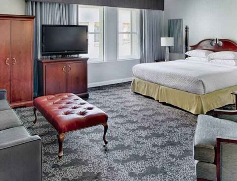 Hotel Embassy Suites By Hilton Portland-Downtown image