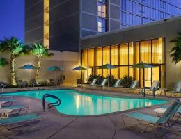 Hilton Sacramento-Arden West, Sacramento