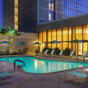 Beautiful and relaxing outdoor pool at the Hilton Sacramento-Arden West.