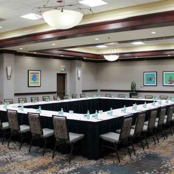 Hotel Hilton Sacramento-Arden West image