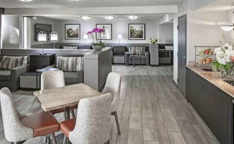Hotel Hilton Sacramento-Arden West image