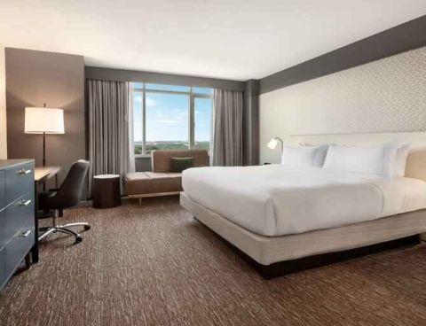 Hotel Hilton Baltimore BWI Airport image
