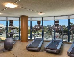 Embassy Suites By Hilton San Francisco Airport, South San Francisco