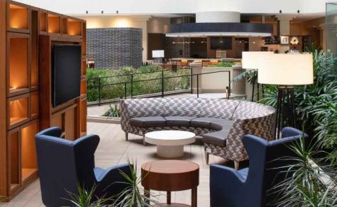 Hotel Embassy Suites By Hilton San Francisco Airport image