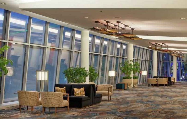 Hilton Omaha, Omaha
