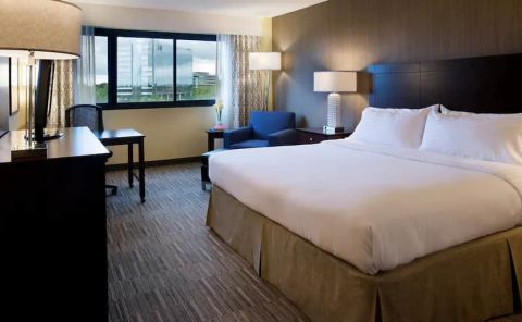 Hotel Hilton Nashville Airport image