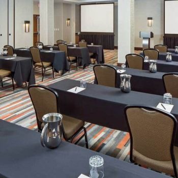 Hotel Hilton Nashville Airport image