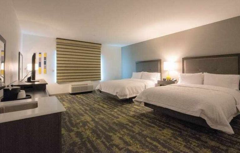 Hampton Inn & Suites By Hilton-Irvine/Orange County Airport, Irvine
